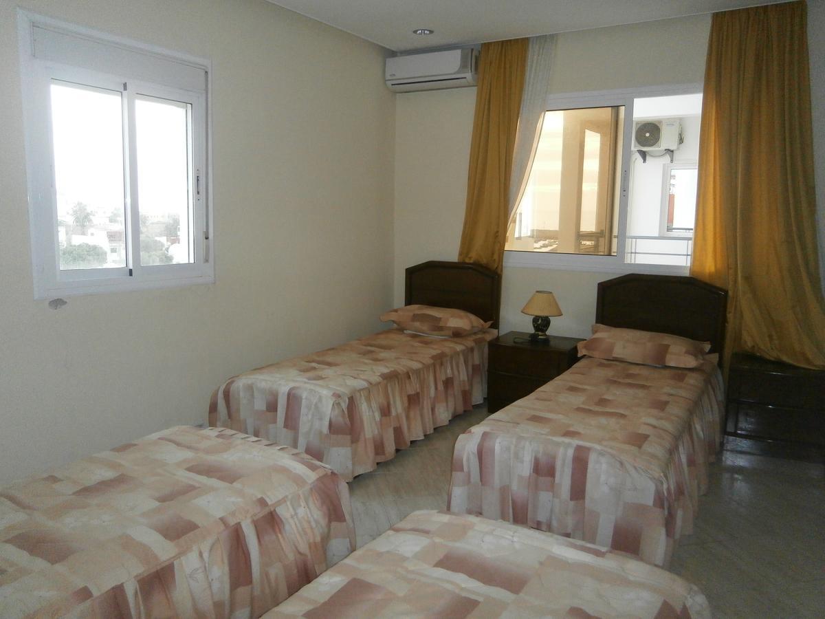 Residence Touristique Ibn Rochd Asilah Buitenkant foto