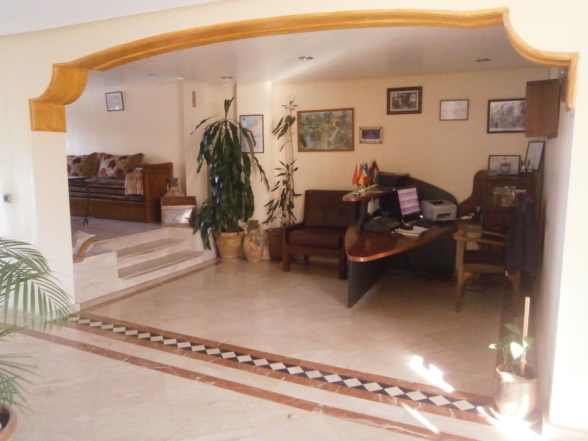 Residence Touristique Ibn Rochd Asilah Buitenkant foto