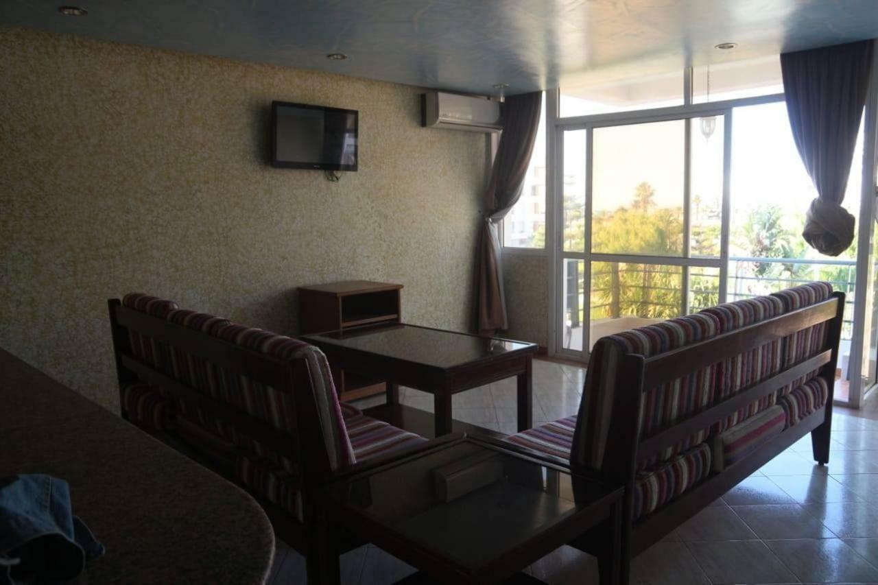 Residence Touristique Ibn Rochd Asilah Buitenkant foto